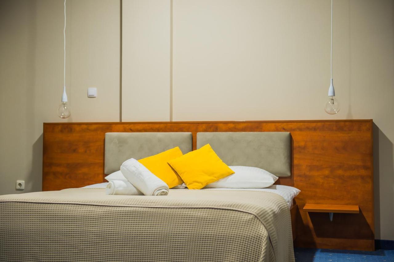 Hotel City Prnjavor Екстериор снимка